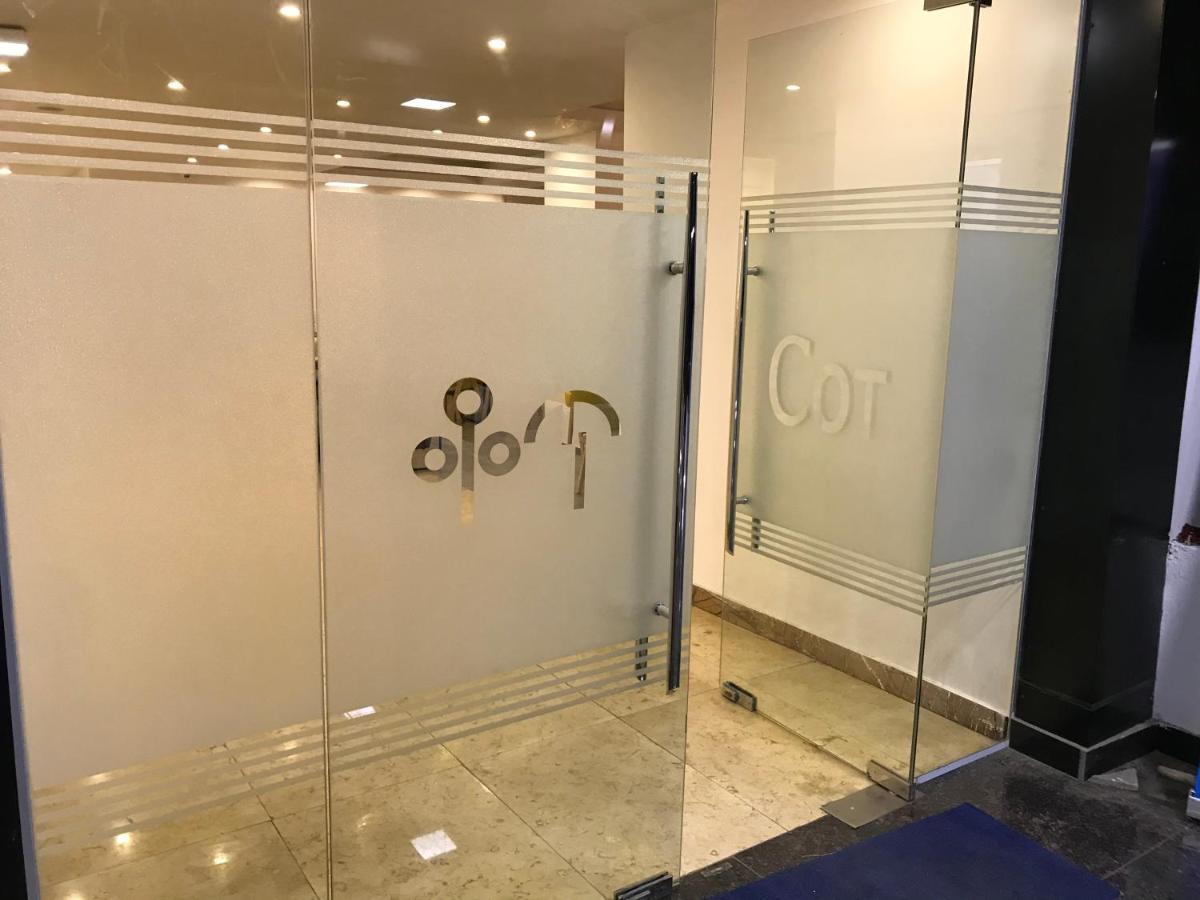 Cot Hotel Adís Abeba Exterior foto